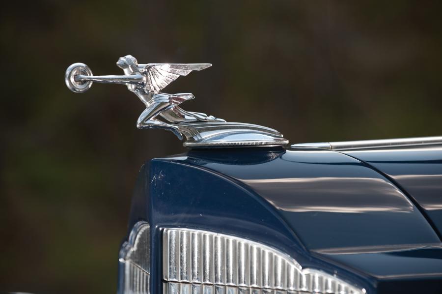  Packard Twelve Club Sedan 1933 года  (фото 22 из 31)